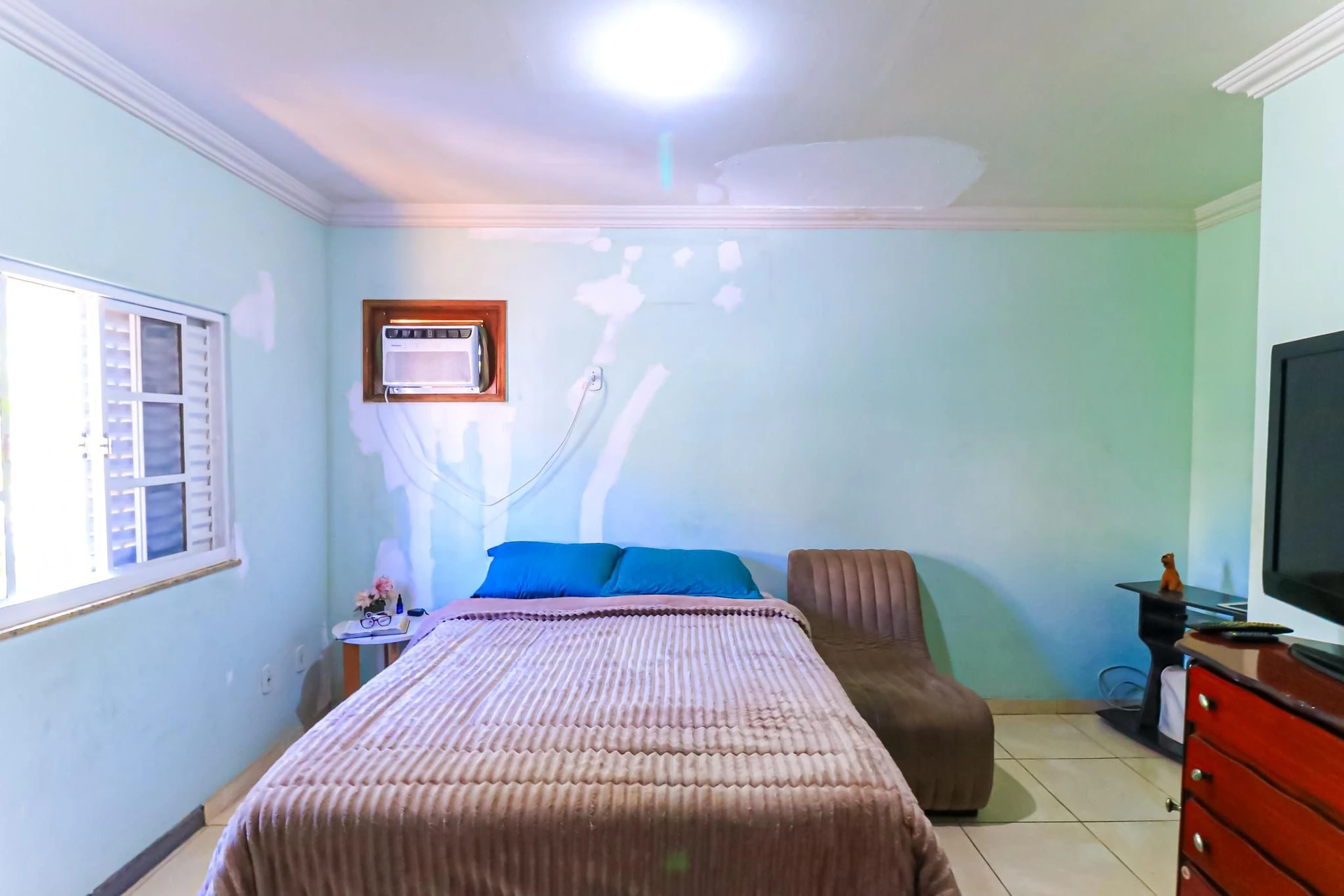 House, 200 m², with a washing machine — photo 11