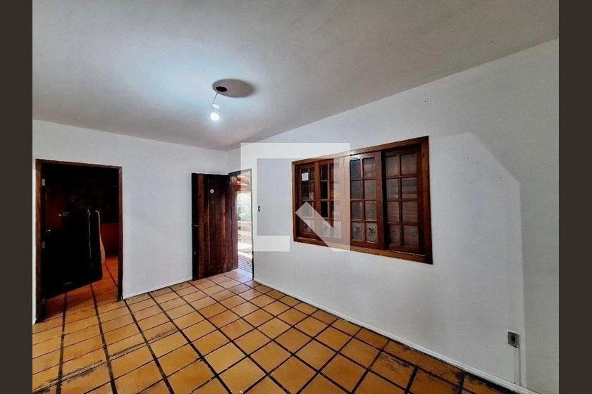 Casa não mobiliada com 4 quartos, 2 suítes e 3 vagas — photo 2