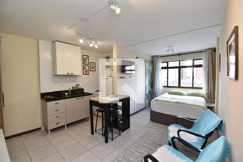 Furnished studio with 1 bedroom and compact cooktop — photo 3