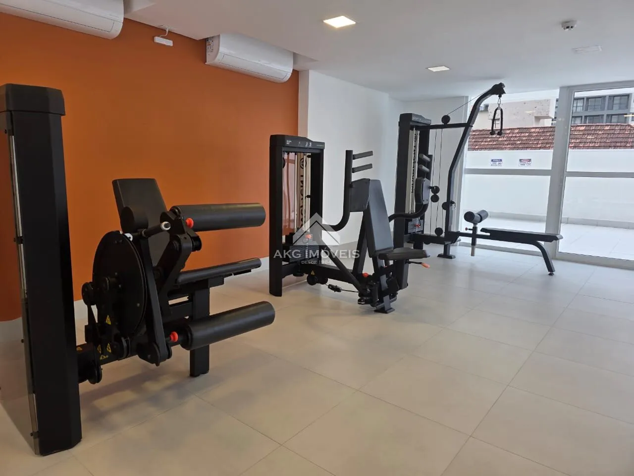Apartamento de 1 dormitorio de 27 m² con balcón y parking — photo 13