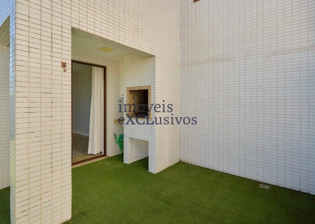 129 m² apartment with 2 bedrooms and balcony grill