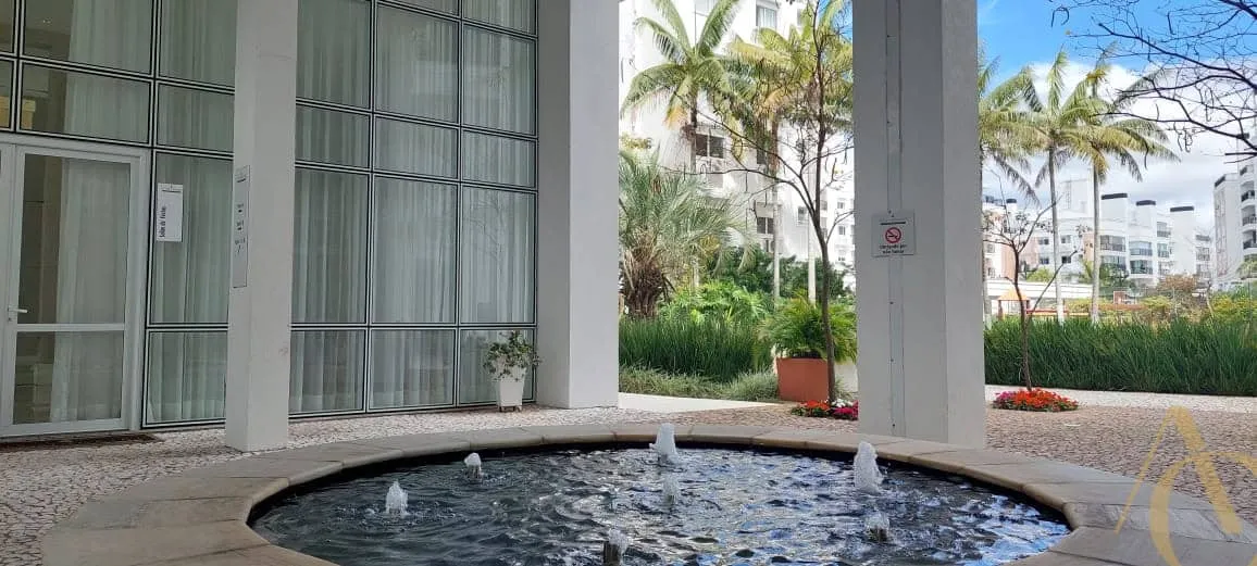149 m² furnished apartment with a built-in grill on the balcony — photo 8
