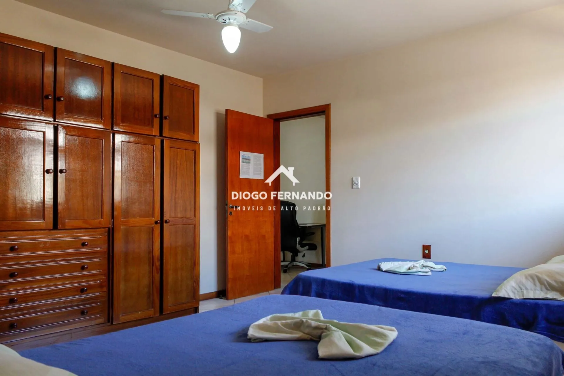 530 m² house with 5 bedrooms and 3 bathrooms