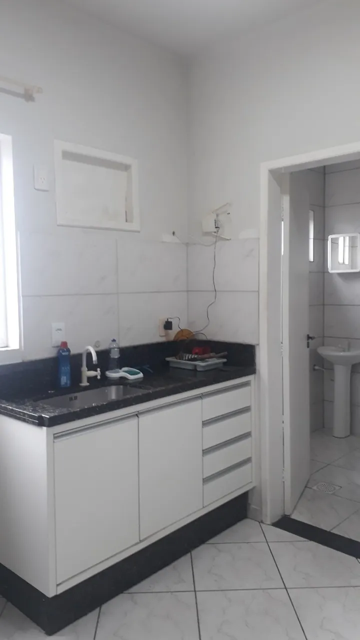 One-bedroom apartment with a water view — photo 3
