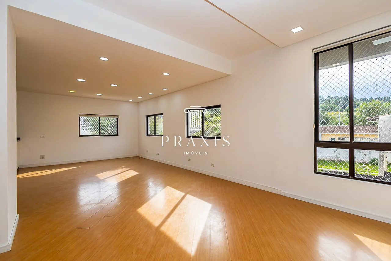 House with 3 bedrooms and 5 bathrooms, 5 parking spots — photo 13