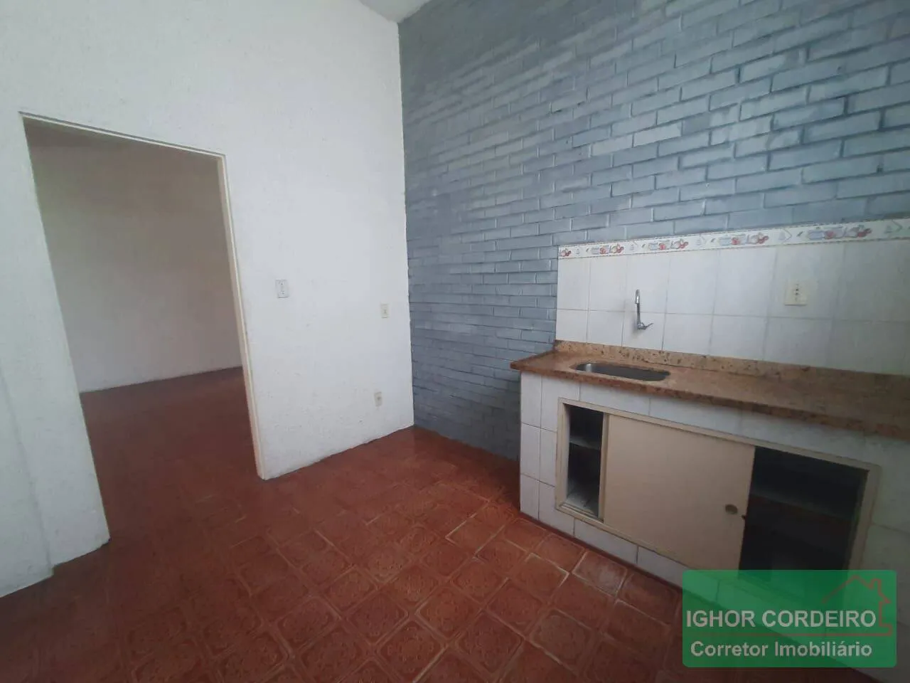 Apartment-style house with laundry area and 2 bedrooms — photo 13