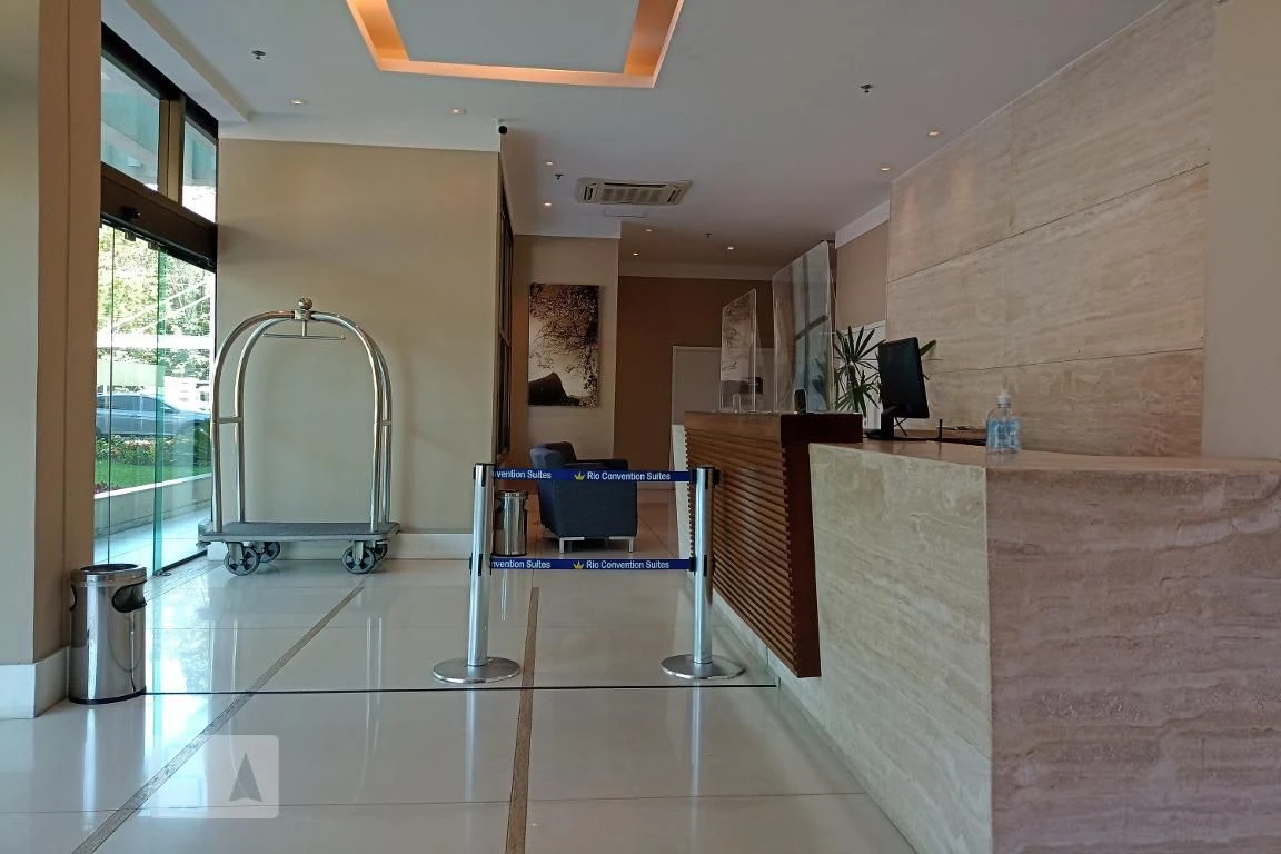 1-bedroom unfurnished apartment with en-suite bath — photo 6