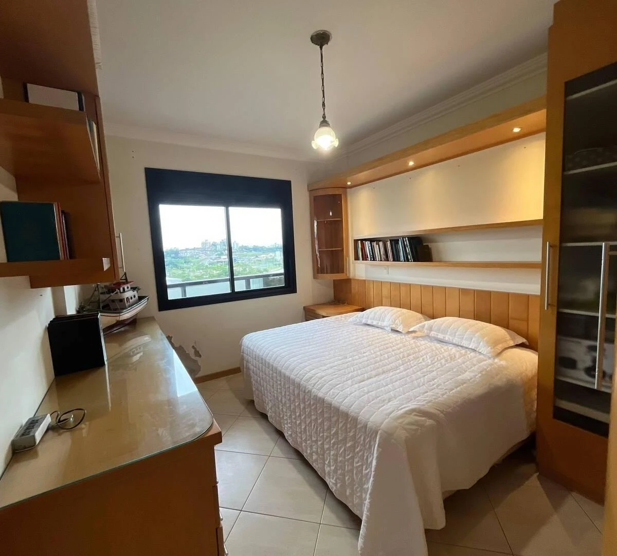 Water view in a 4-bedroom apartment, 138 m² — photo 14