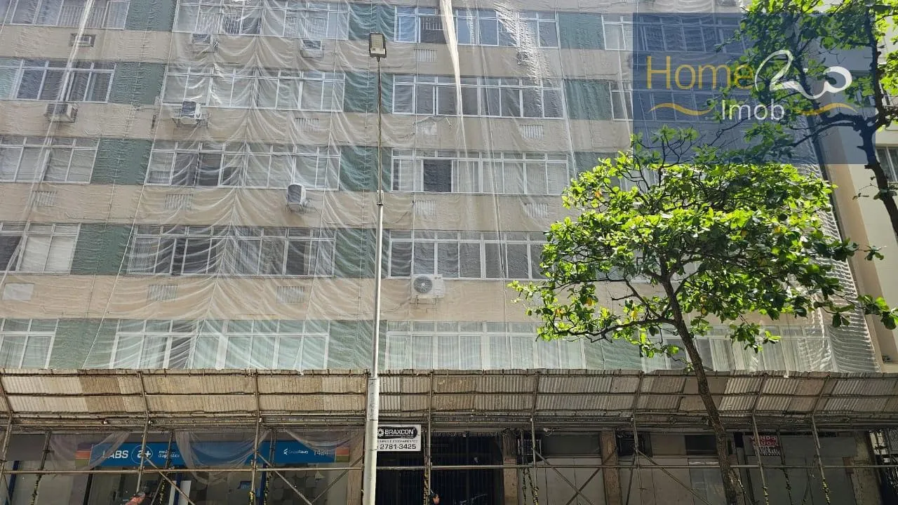 Furnished apartment, 155 m², with floor-to-ceiling windows — photo 18