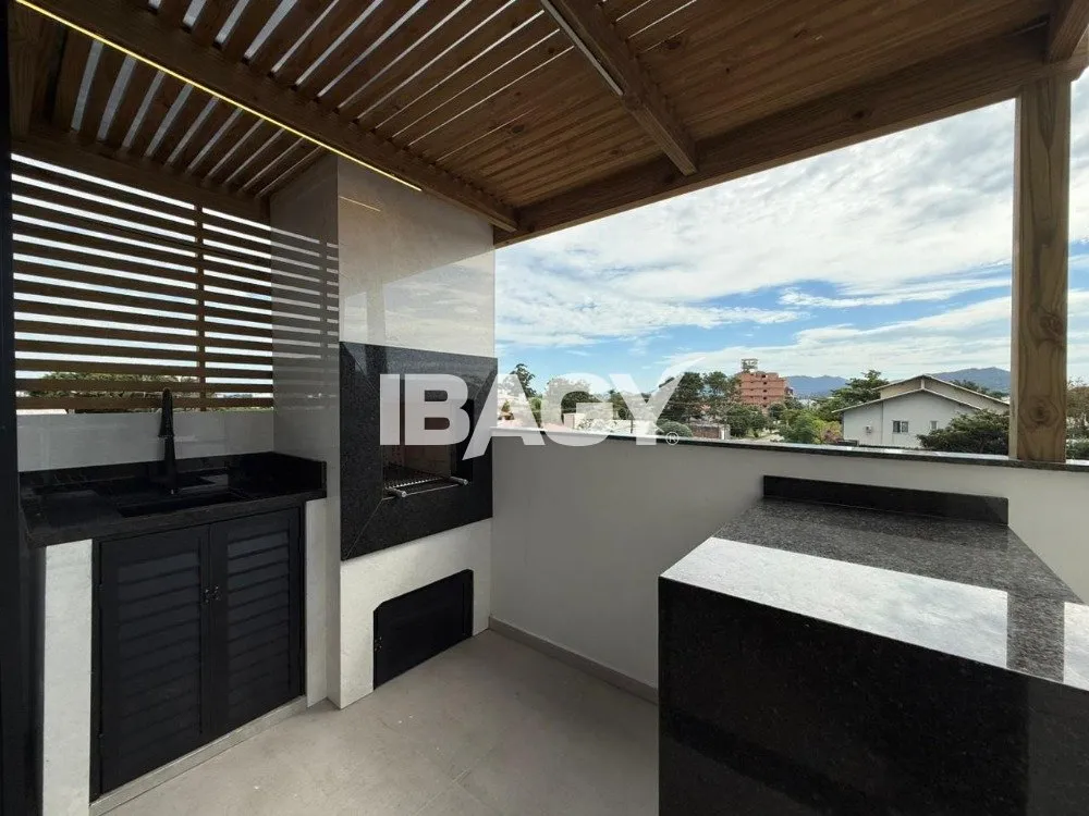 Furnished apartment, 56 m², with a water view — photo 12