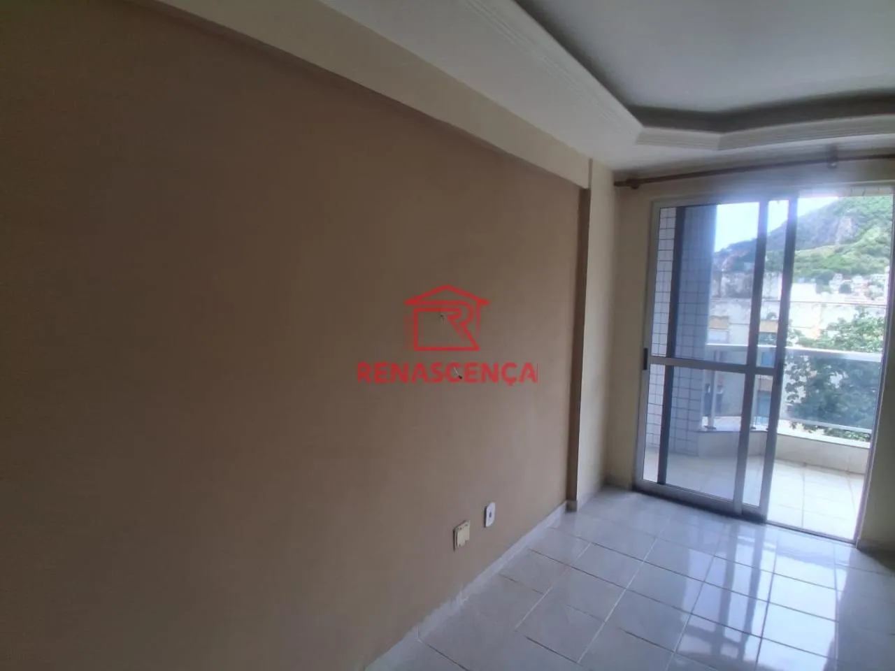 3-bedroom apartment with a mountain view in Rio de Janeiro — photo 3