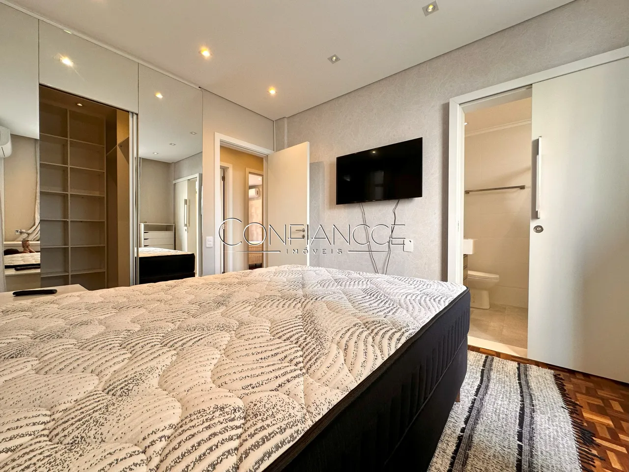 Apartamento en alquiler con 3 habitaciones y 137 m² — photo 14