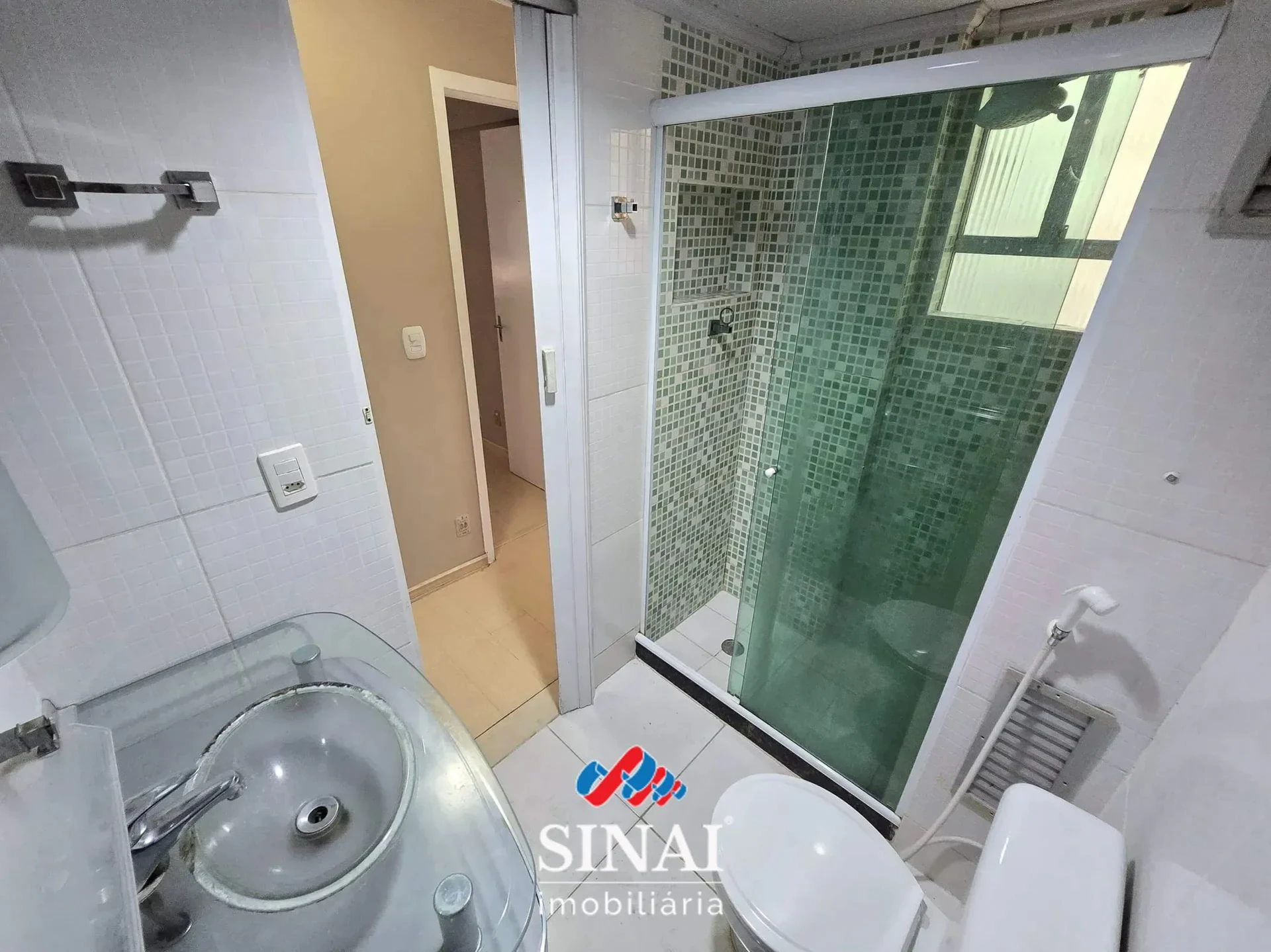 2-bedroom apartment with a washing machine — photo 25