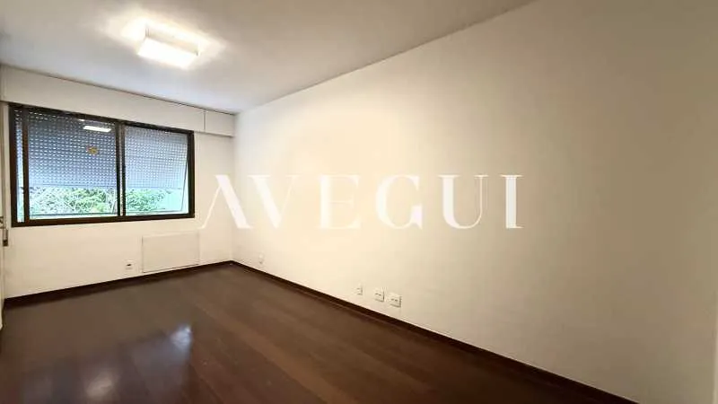 Apartamento 4 quartos com 2 suítes e jardim — photo 7
