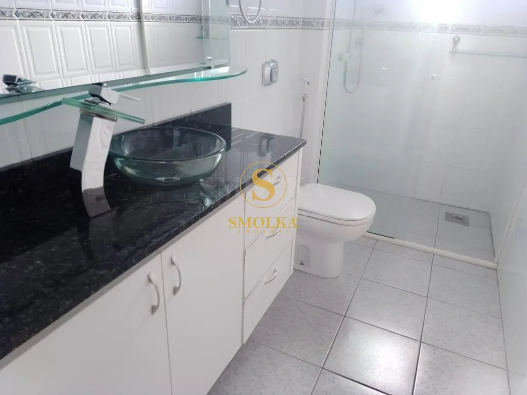 3-bedroom apartment with a water view in Florianópolis — photo 35