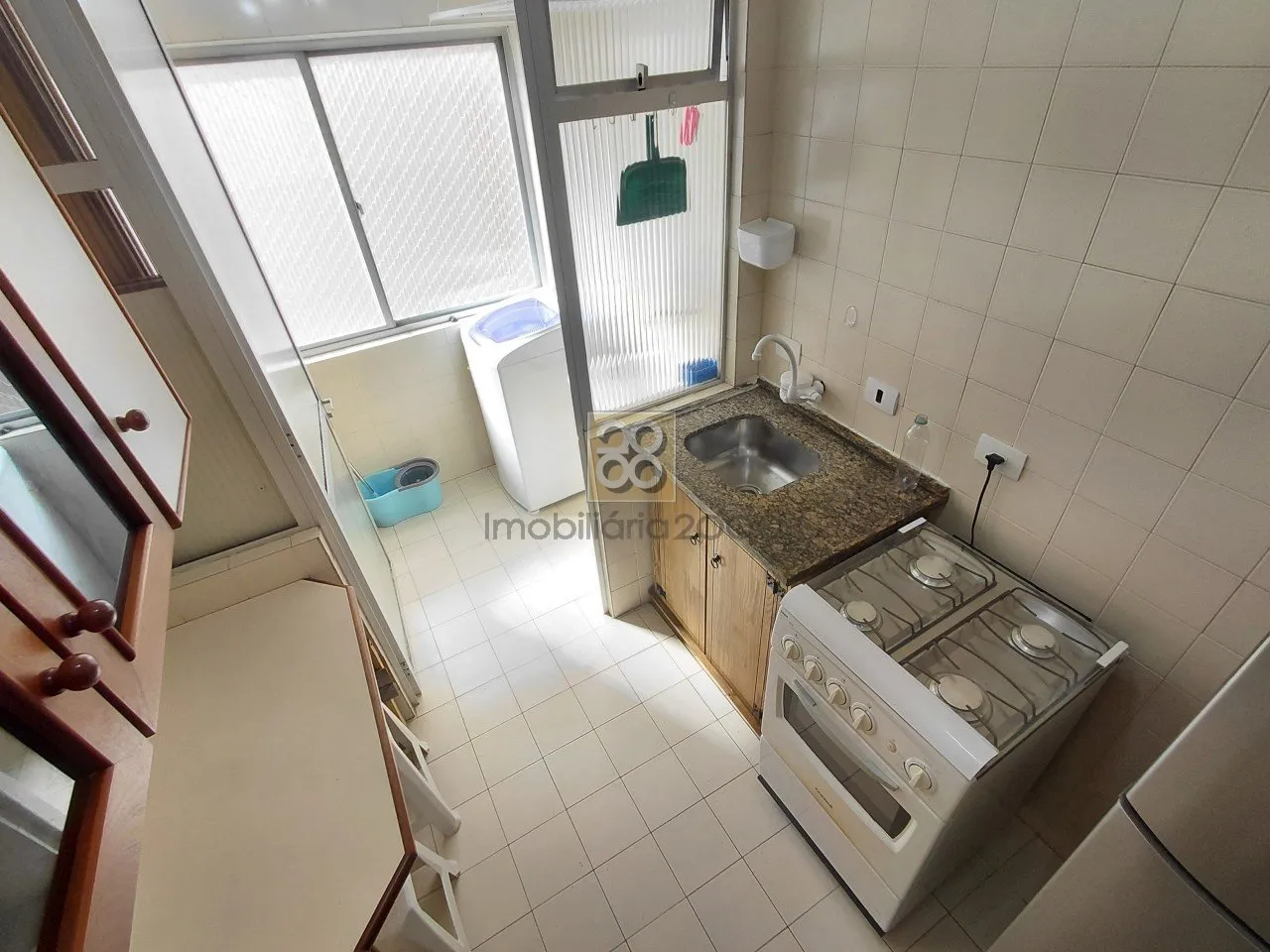 1-bedroom apartment with 1 parking space and 75 m² — photo 15