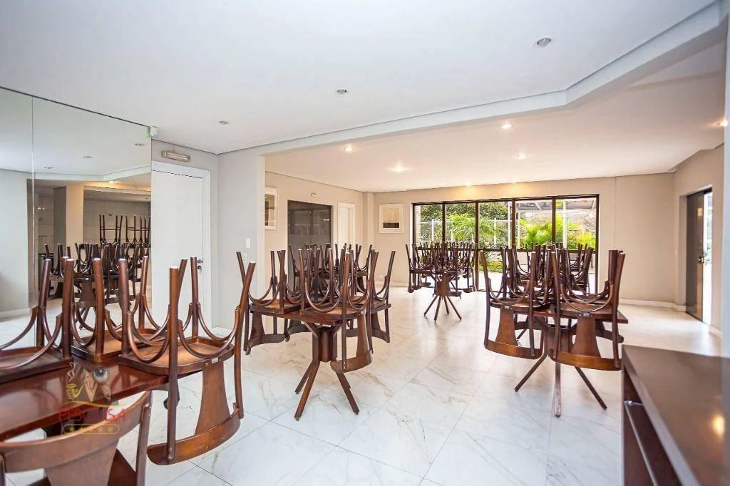 Apartment with 4 bedrooms and 190 m² — photo 18