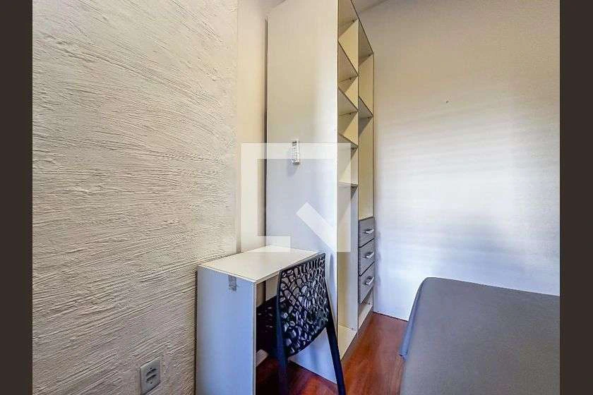Furnished 1-bedroom apartment, 29 m² — photo 4