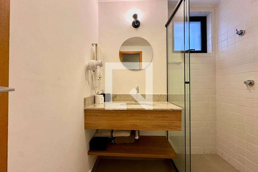 1-bedroom apartment with open-plan kitchen and 31 m² — photo 20