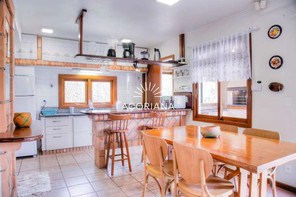 Дом с 3 спальнями и 400 м², 2 парковочных места — photo 2