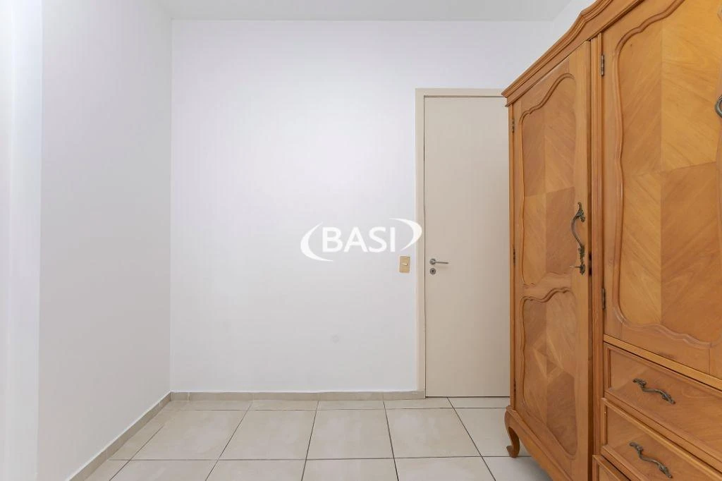 Квартира 84 м² з пральною машиною та балконом із грилем — photo 42