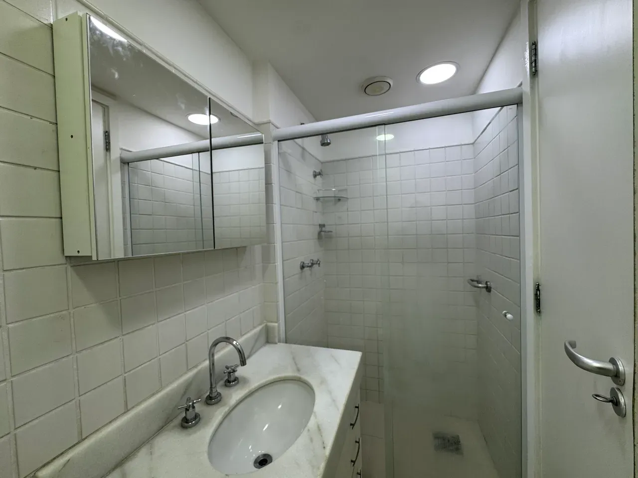 Apartment, 78 m², with a glass-enclosed balcony — photo 10
