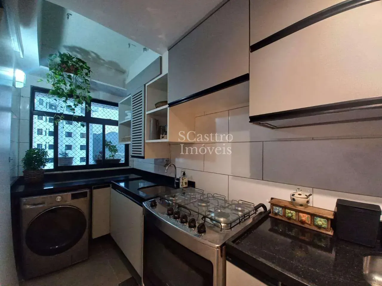 Furnished apartment with 3 bedrooms and 3 bathrooms — photo 2