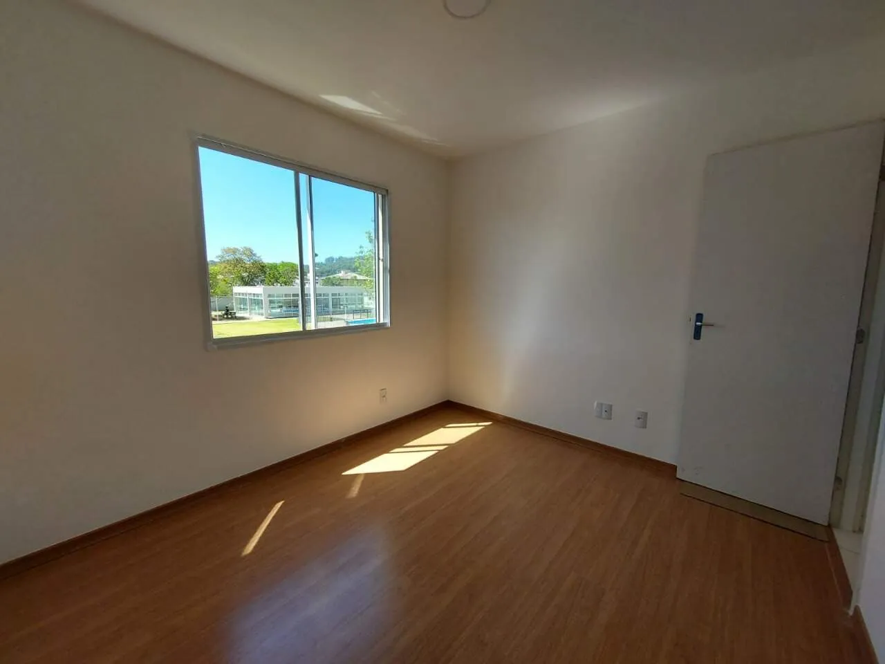 Apartment with separate kitchen and balcony — photo 6