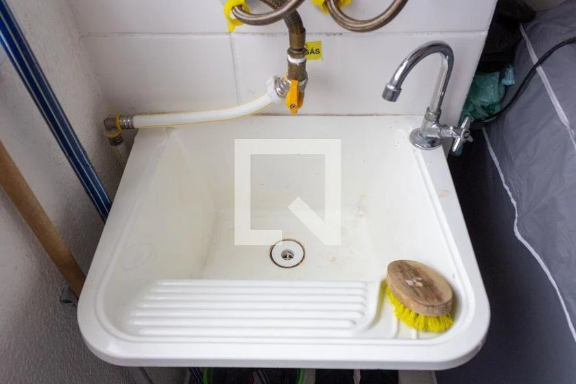 Furnished apartment, 42 m², with a washing machine — photo 6