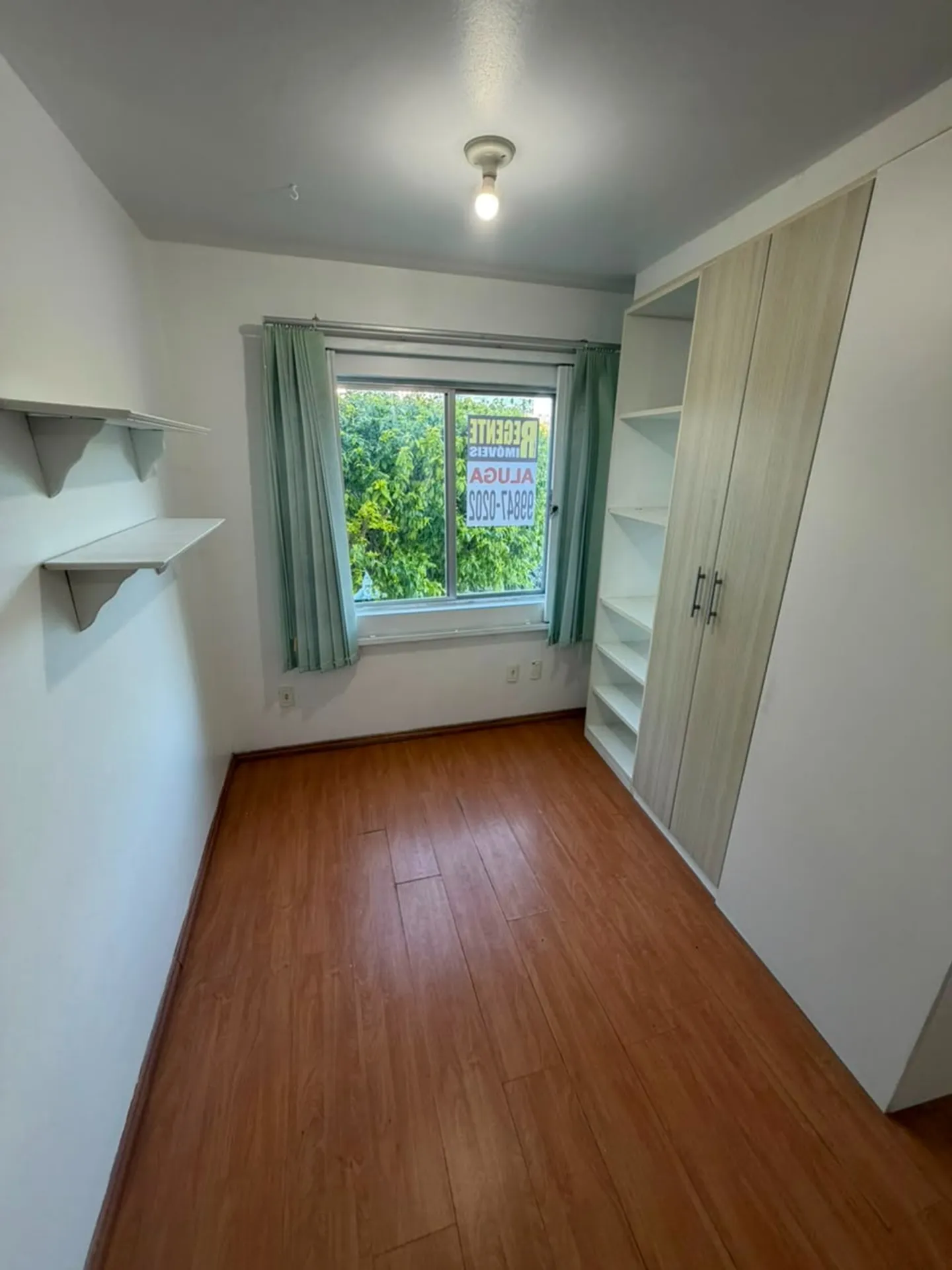 1-bedroom apartment with enclosed kitchen and parking — photo 3