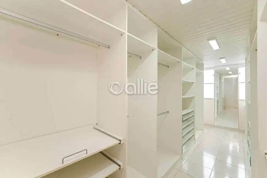 House with 4 en-suite rooms and 4 parking spots — photo 23