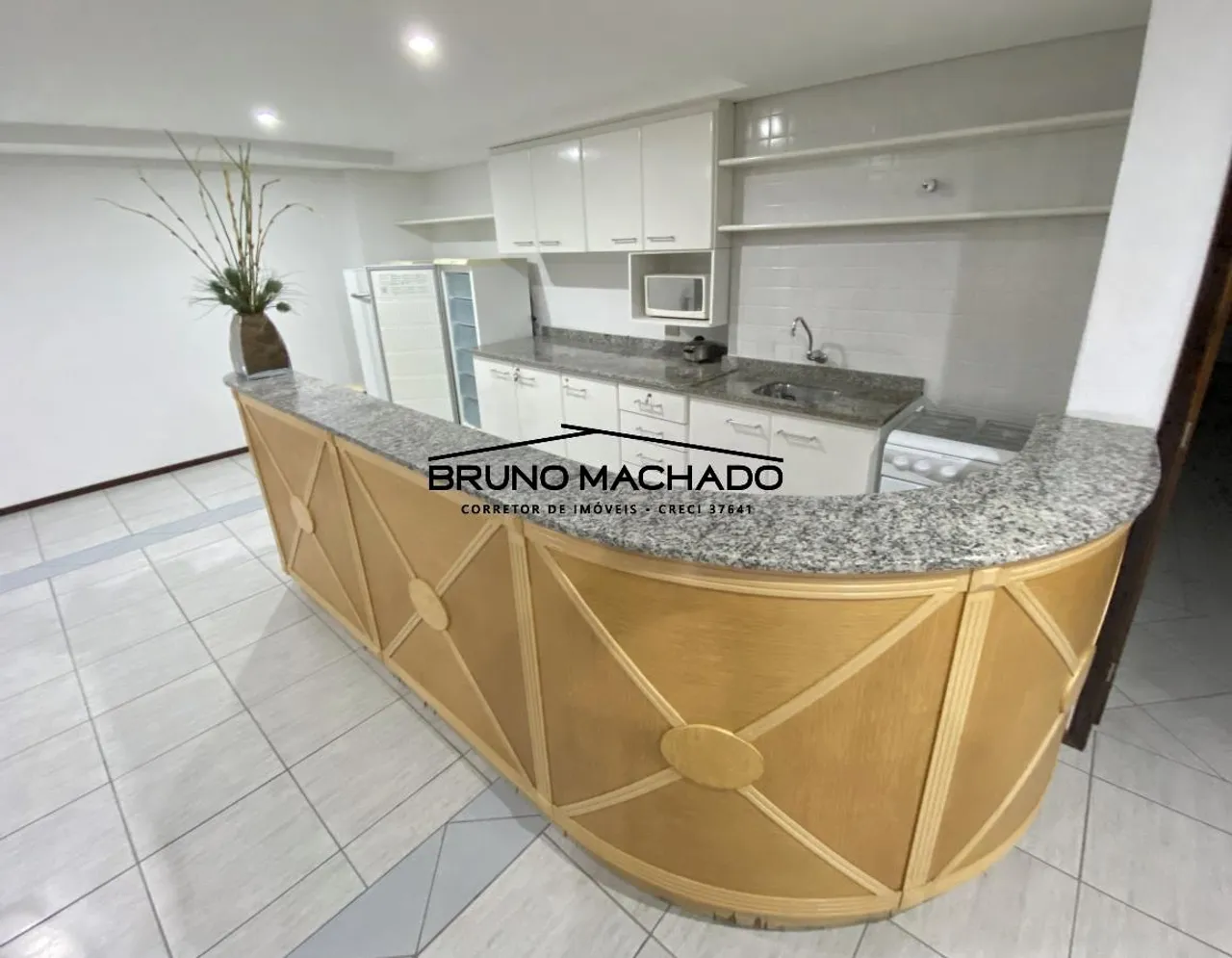 1-bedroom apartment with open kitchen and 44 m² — photo 20