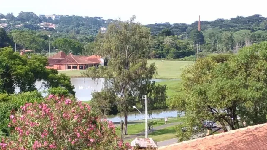 Furnished 25 m² house with 1 bedroom and glass shower — photo 13