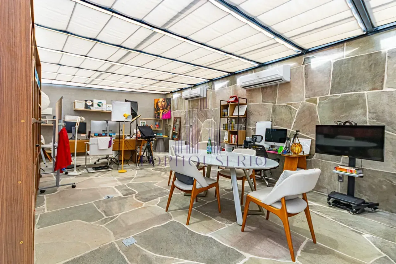 Casa com 4 quartos, 5 banheiros e vista para as montanhas — photo 20