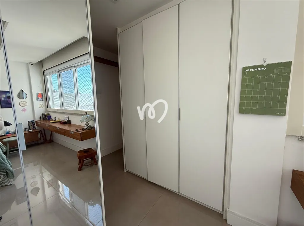Apartamento mobiliado com 3 quartos e 5 banheiros — photo 20