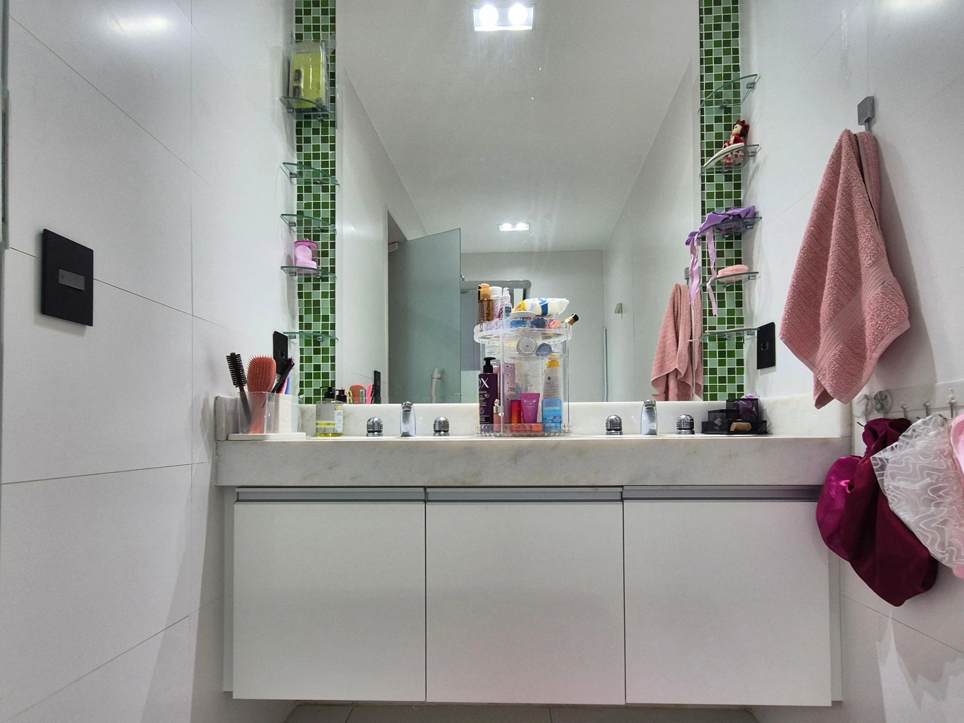 Furnished house, 400 m², with a dishwasher — photo 114