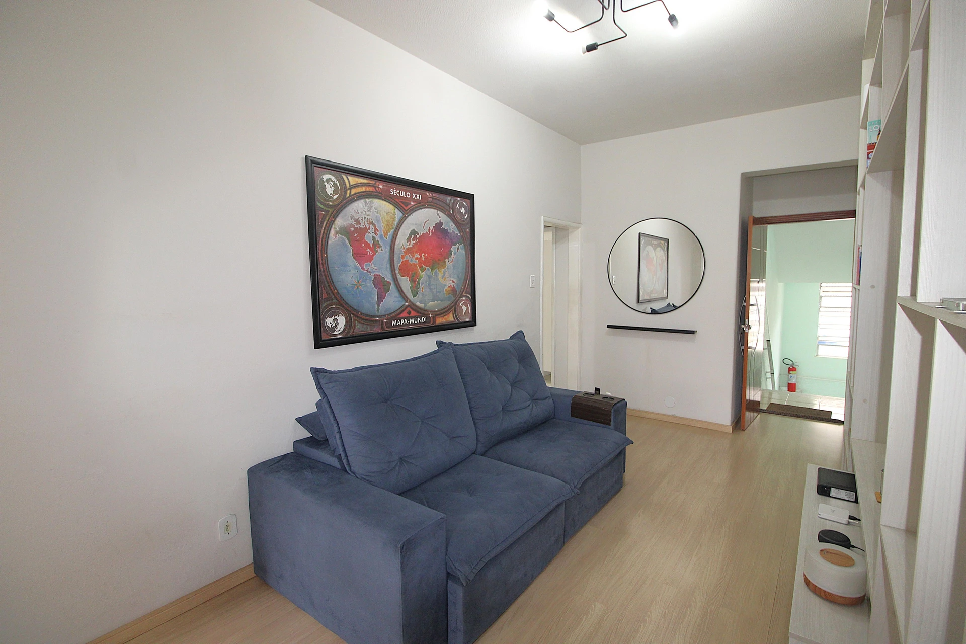 Квартира 70 м² с рабочим местом и панорамными окнами — photo 19