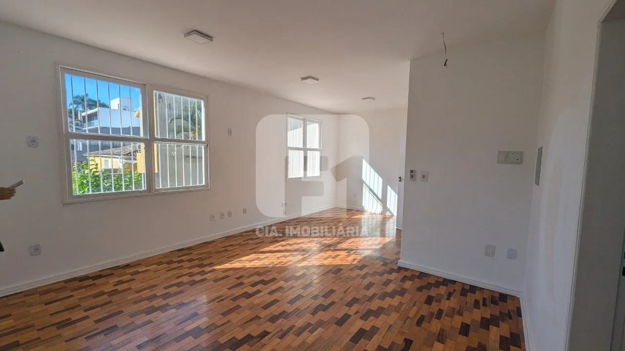 House with 6 bedrooms, en-suite and parking for 6 — photo 20