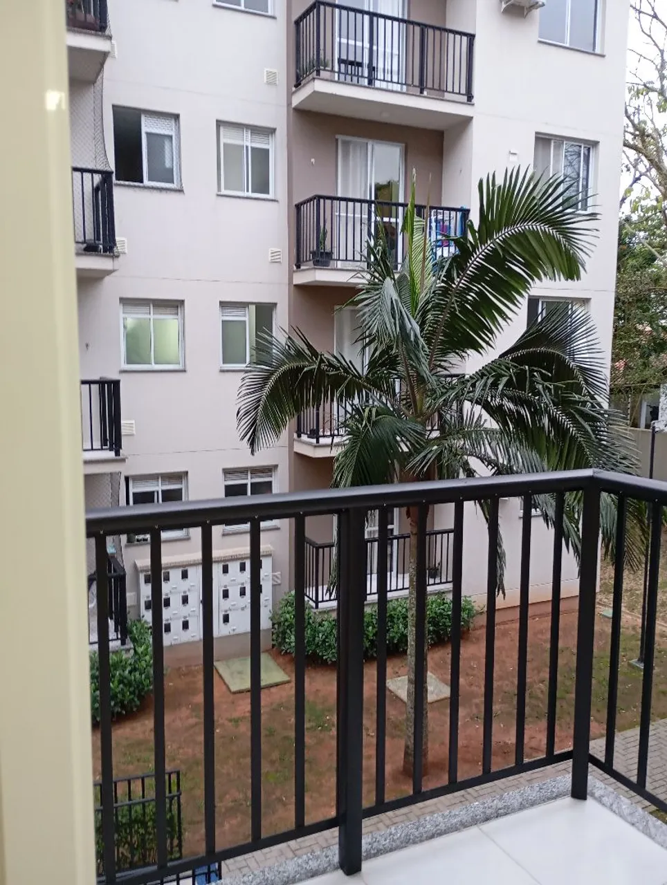 2-bedroom apartment in a building with a gym — photo 7