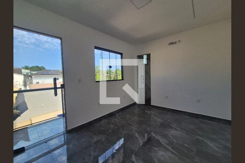 House, 400 m², with a washing machine — photo 9