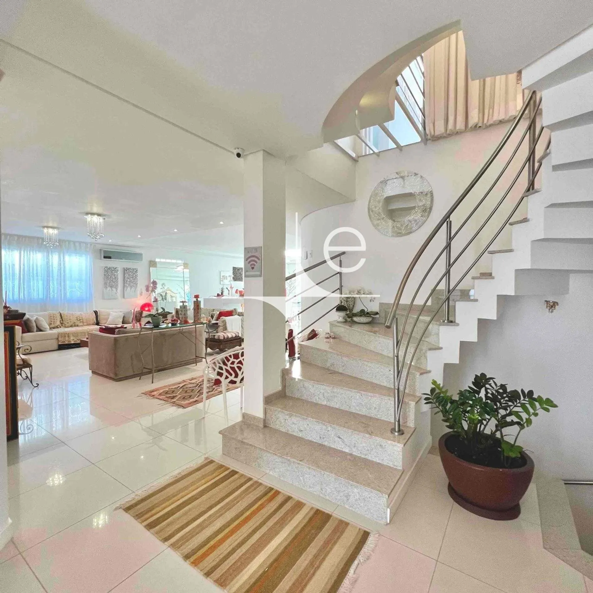 Furnished house with 7 bedrooms and a balcony BBQ — photo 49