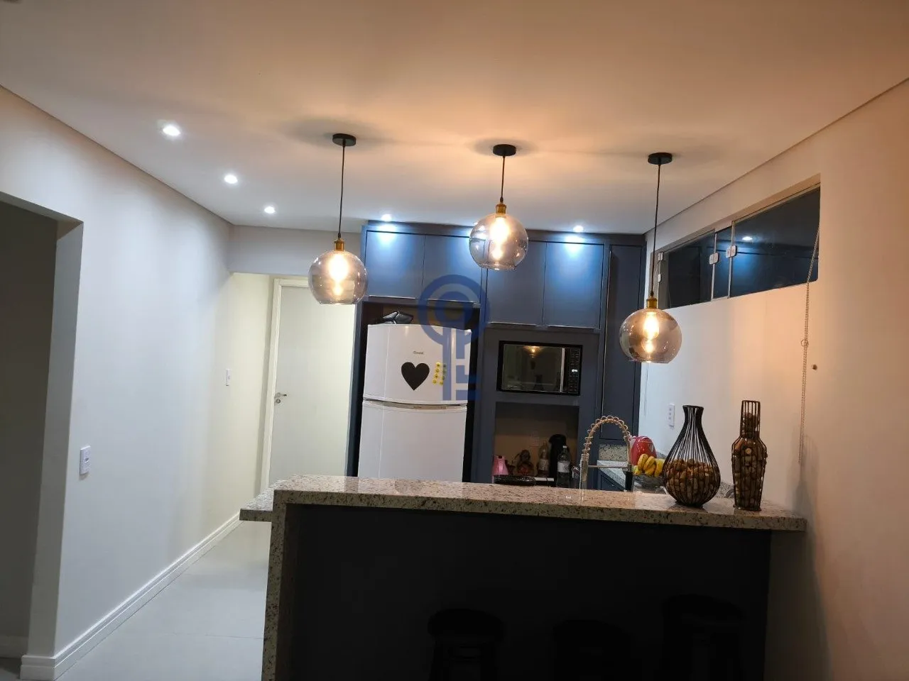 Furnished 2-bedroom house with private garden — photo 5