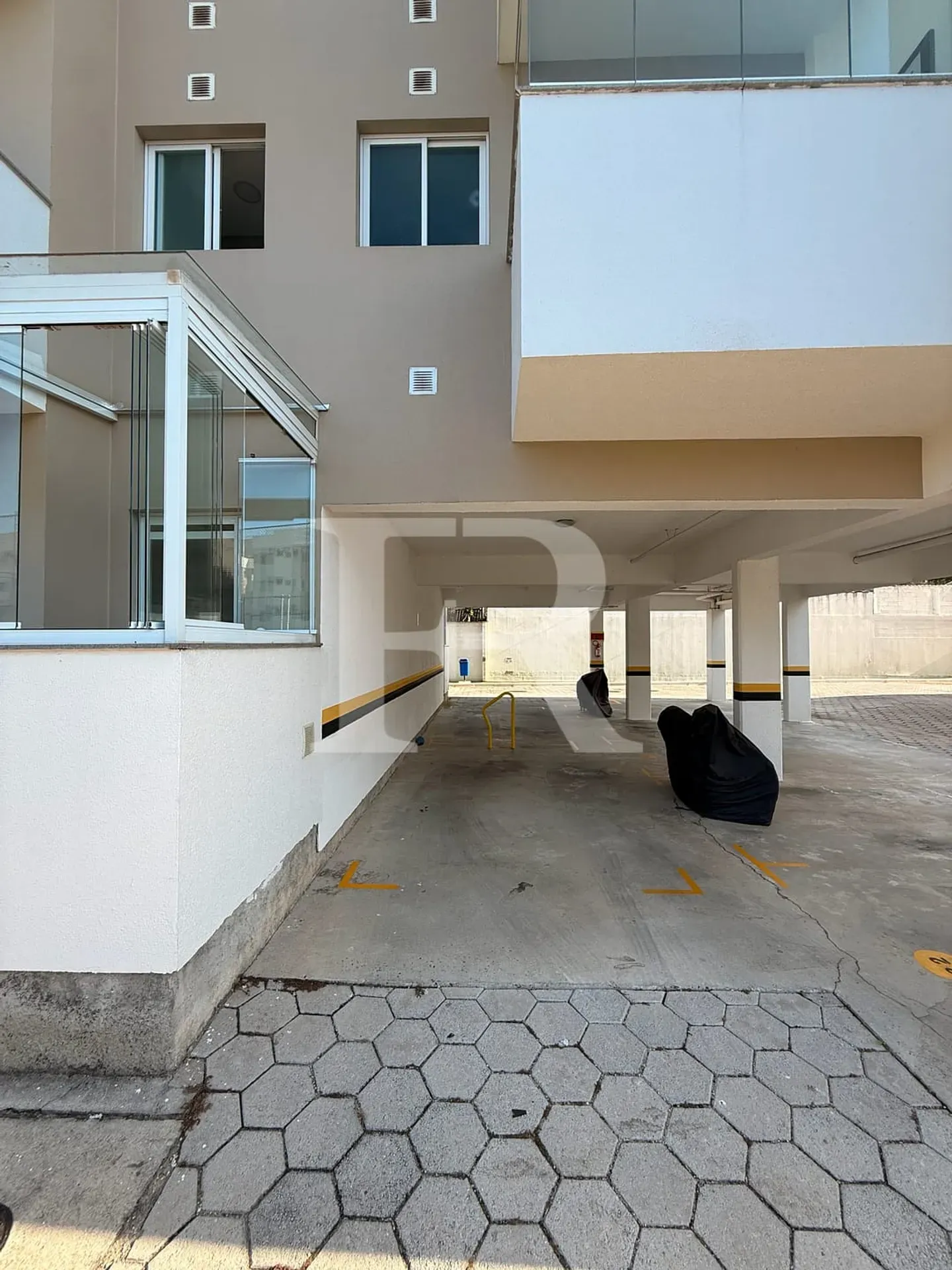 2-bedroom apartment with balcony and charcoal grill — photo 114