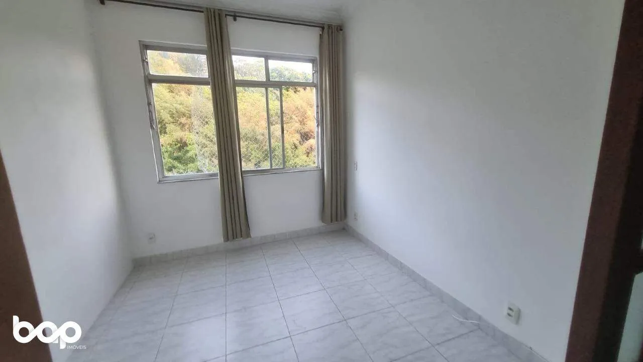 Mountain view in a one-bedroom apartment, 30 m² — photo 6