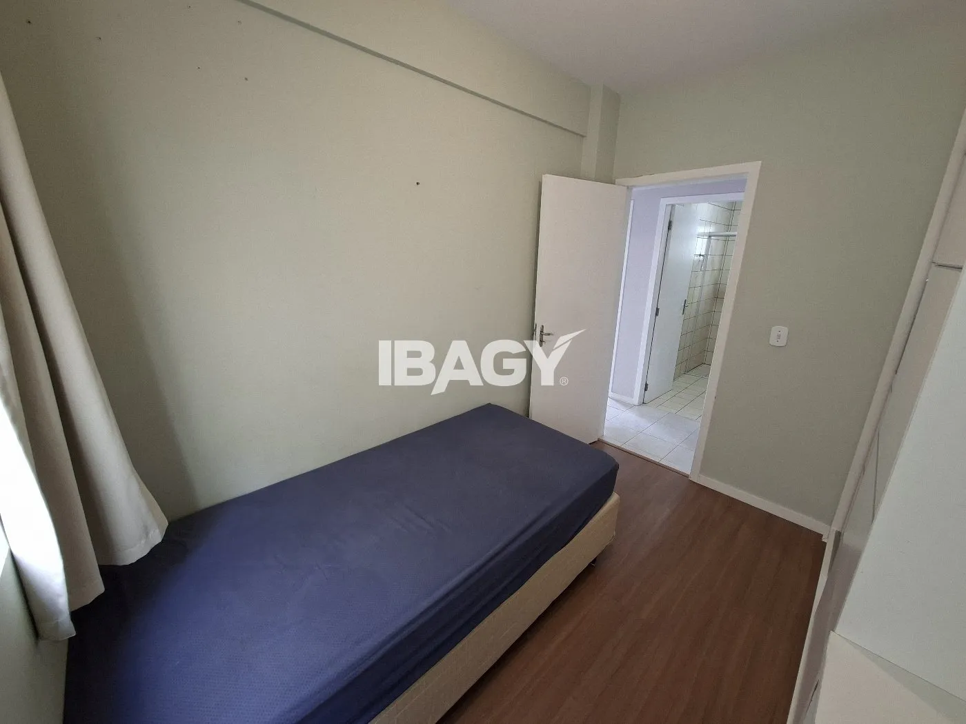 3-bedroom apartment with a home office — photo 19
