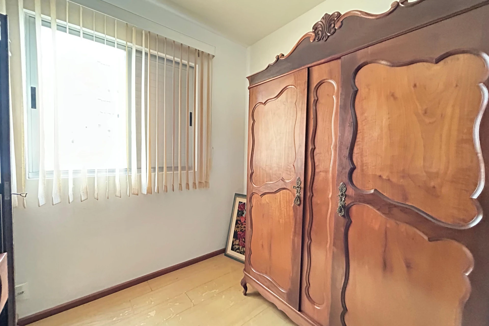 3-bedroom apartment in a building with a gym — photo 32