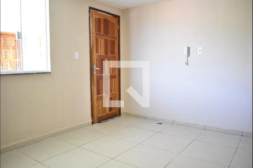 Apartment with parking and a glass-enclosed shower — photo 21