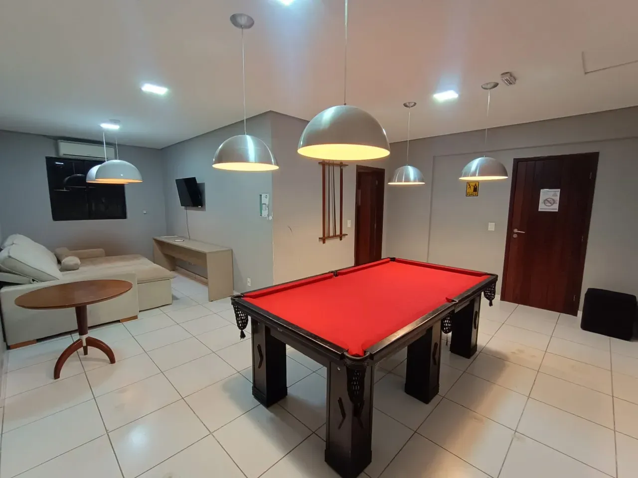 2-bedroom apartment in a building with a coworking space — photo 20