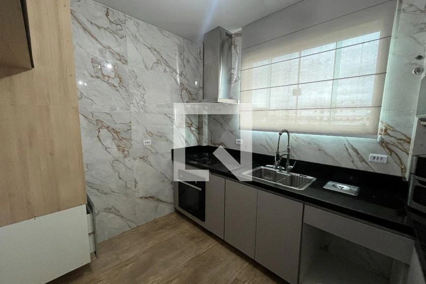 Home office in a 4-bedroom apartment, 90 m² — photo 16