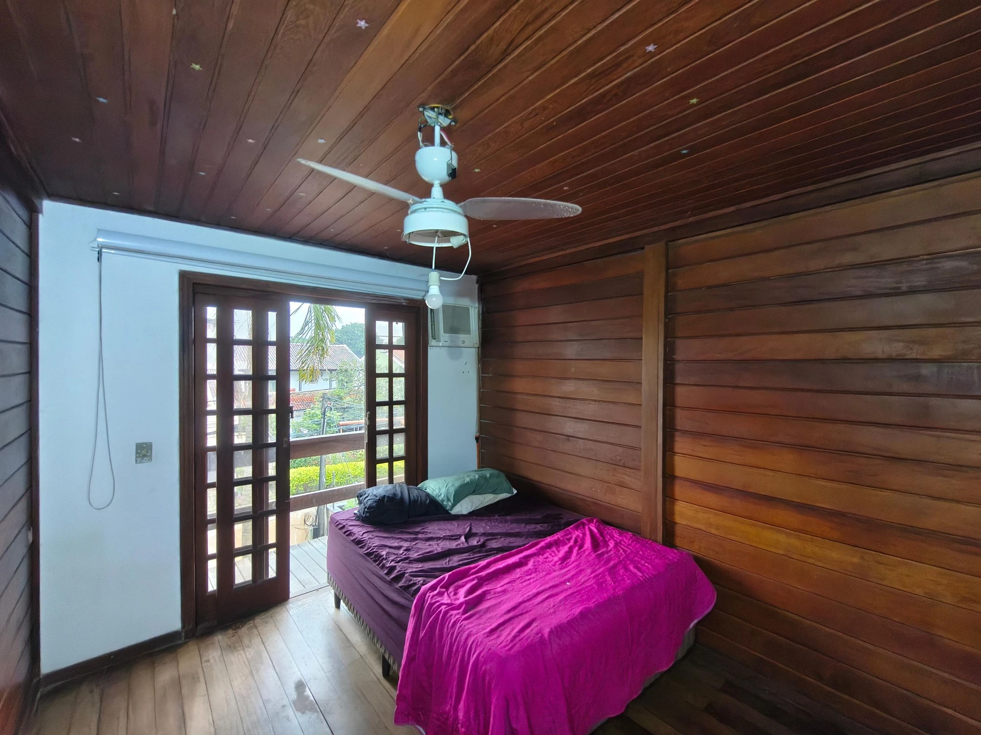 3-bedroom house with a walk-in closet in Rio de Janeiro — photo 16